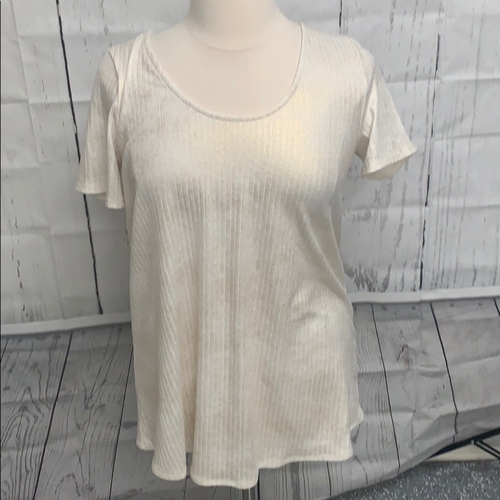 Agnes and Dora everyday tee